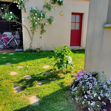 Feriehus Maison Au Calme